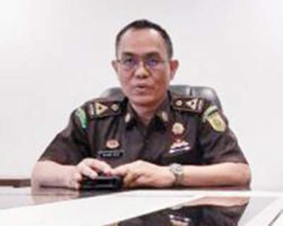 HILMAN AZAZI Asisten Pidsus Kejati Riau
